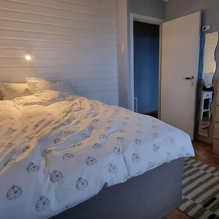 Sentralt Hus Med Flott Utsikt شقة